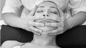 Иллюстрация к книге — Атлас профессионального массажа [i_224.jpg]