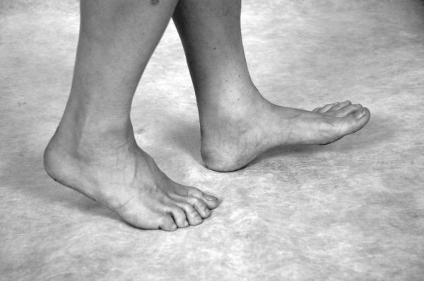 Иллюстрация к книге — Экстренная помощь при травмах, болевых шоках и воспалениях. Опыт работы в чрезвычайных ситуациях [_114f.jpg]