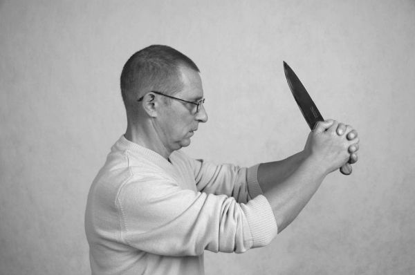 Иллюстрация к книге — Экстренная помощь при травмах, болевых шоках и воспалениях. Опыт работы в чрезвычайных ситуациях [_212_1f.jpg]