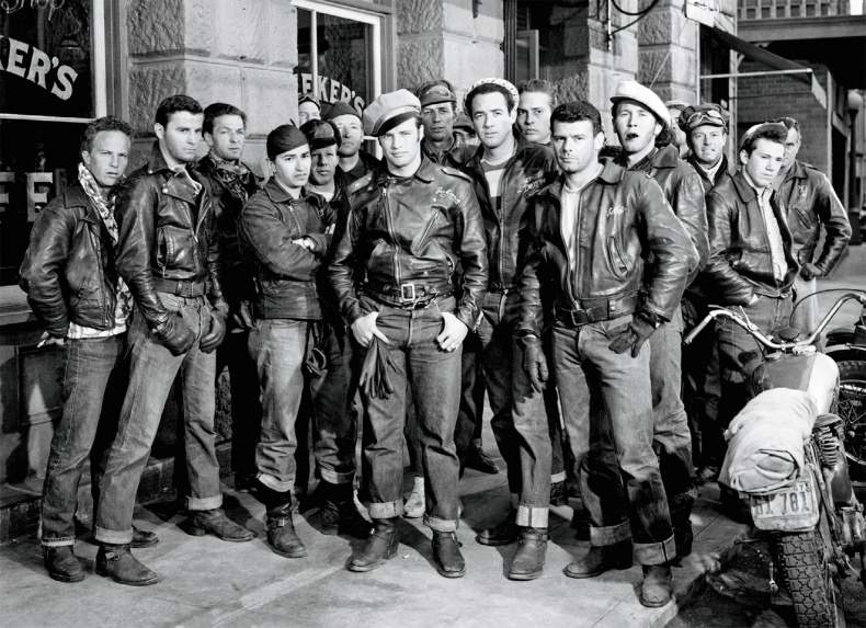 Иллюстрация к книге — Библия моды [i_026.jpg]