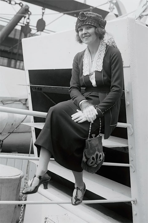 Иллюстрация к книге — Библия моды [i_035.jpg]