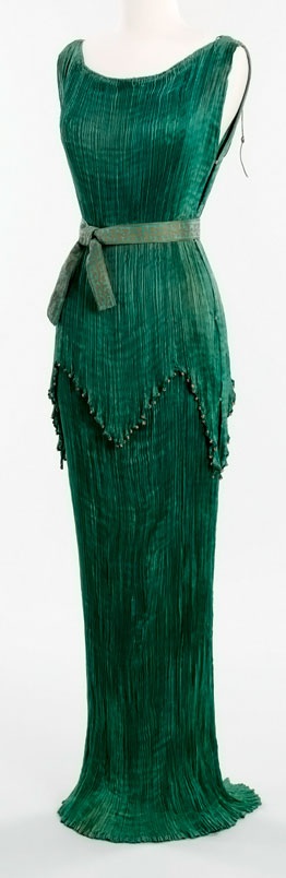 Иллюстрация к книге — Библия моды [i_043.jpg]