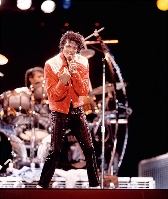 Иллюстрация к книге — Библия моды [i_175.jpg]