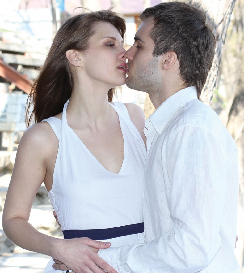 Иллюстрация к книге — Как правильно целоваться. Лучшее руководство по искусству поцелуев [i_060.jpg]