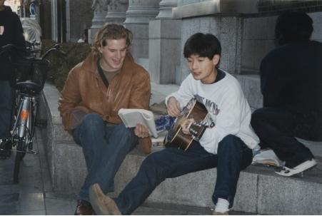 Иллюстрация к книге — Обратная сторона Японии [_03.jpg]