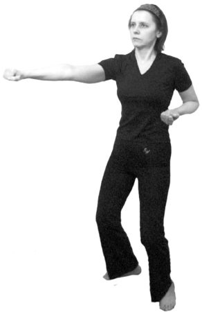 Иллюстрация к книге — 222 китайских исцеляющих упражнения для здоровья позвоночника и суставов [Autogen_eBook_id46.jpg]