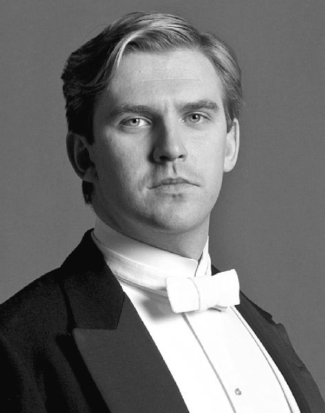 Иллюстрация к книге — Аббатство Даунтон. История гордости и предубеждений [binder1.pdfadobeacrobatpro_page_049_image_0001.jpg]