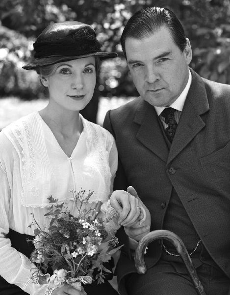 Иллюстрация к книге — Аббатство Даунтон. История гордости и предубеждений [binder1.pdfadobeacrobatpro_page_123_image_0001.jpg]