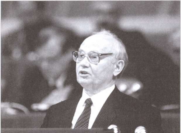 Иллюстрация к книге — Предатели. Войско без знамен [i_012.jpg]