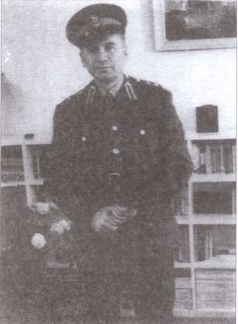 Иллюстрация к книге — Предатели. Войско без знамен [i_024.jpg]