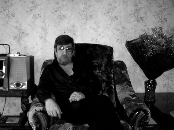 Иллюстрация к книге — Бродяга: Побег [i_018.jpg]