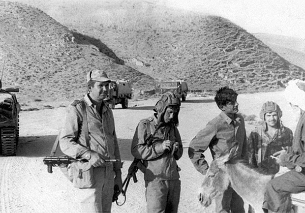 Иллюстрация к книге — Фарьябский дневник [i_012.jpg]