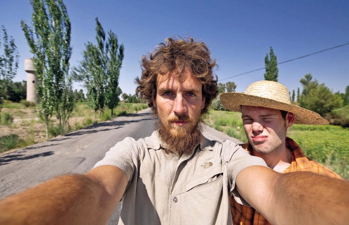 Иллюстрация к книге — Самый большой дурак под солнцем. 4646 километров пешком домой [i_029.jpg]