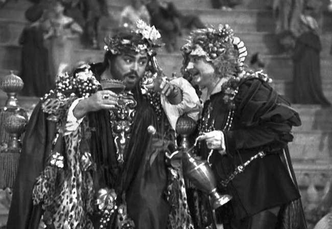 Иллюстрация к книге — Я, Лучано Паваротти, или Восхождение к славе [i_031.jpg]