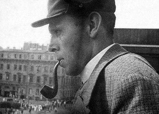 Иллюстрация к книге — Даниил Хармс. Жизнь человека на ветру [i_117.jpg]