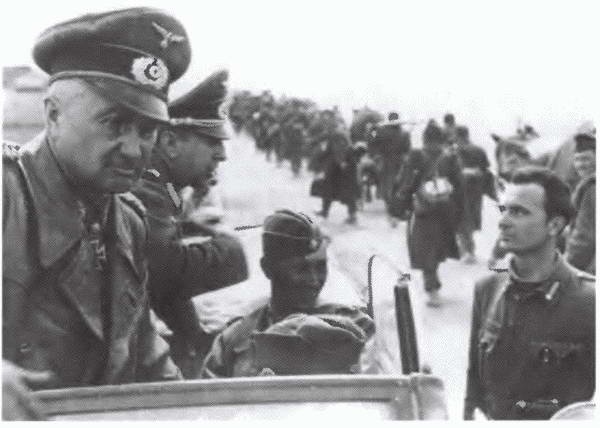 Иллюстрация к книге — Смерч войны [i_009.jpg]