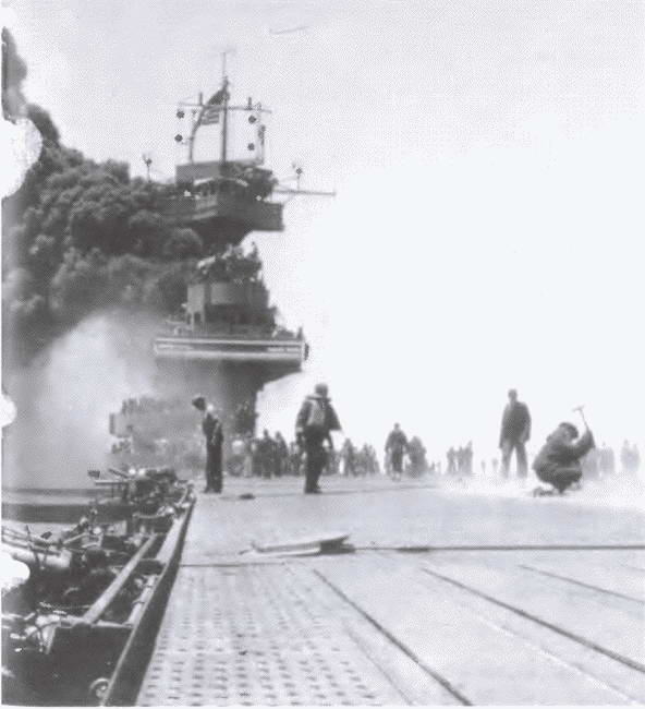 Иллюстрация к книге — Смерч войны [i_021.jpg]