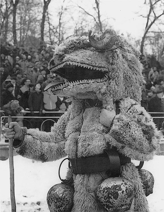 Иллюстрация к книге — Русь колыбельная. Северная прародина славян. Арктида, Гиперборея и Древняя Русь [i_002.jpg]