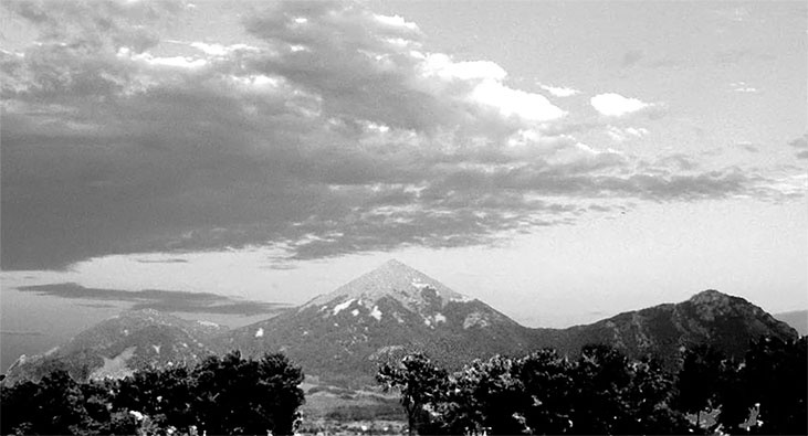 Иллюстрация к книге — Русь колыбельная. Северная прародина славян. Арктида, Гиперборея и Древняя Русь [i_030.jpg]