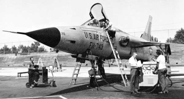 Иллюстрация к книге — Русские крылья Америки. "Громовержцы" Северского и Картвели [_3621.jpg]