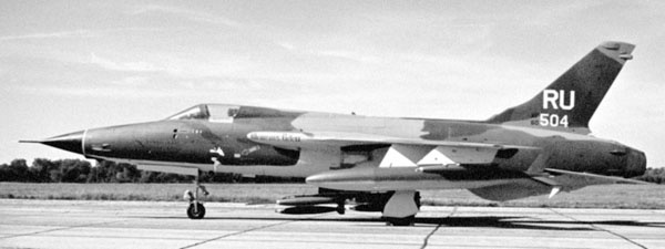 Иллюстрация к книге — Русские крылья Америки. "Громовержцы" Северского и Картвели [_3622.jpg]