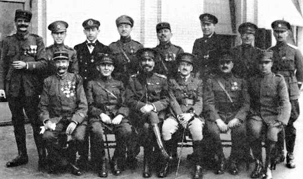 Иллюстрация к книге — Русские крылья Америки. "Громовержцы" Северского и Картвели [_67.jpg]