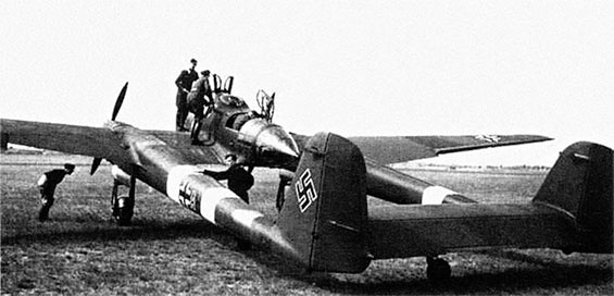 Иллюстрация к книге — Гений "Фокке-Вульфа". Великий Курт Танк [Autogen_eBook_id56.jpg]