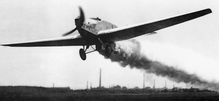 Иллюстрация к книге — Неизвестный Юнкерс [i_080.jpg]