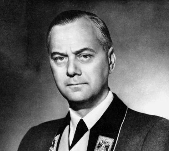 Иллюстрация к книге — Гитлер [i_012.jpg]