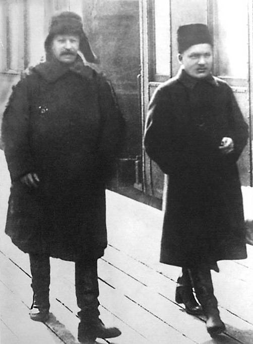 Иллюстрация к книге — Сталин [i_016.jpg]