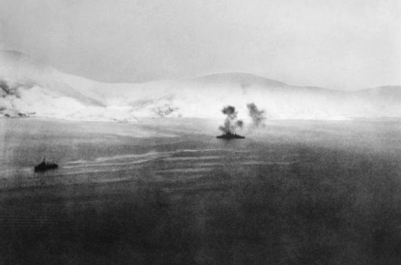 Иллюстрация к книге — Вторая мировая война [i_003.jpg]