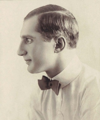 Иллюстрация к книге — Русский след Коко Шанель [i_024.jpg]