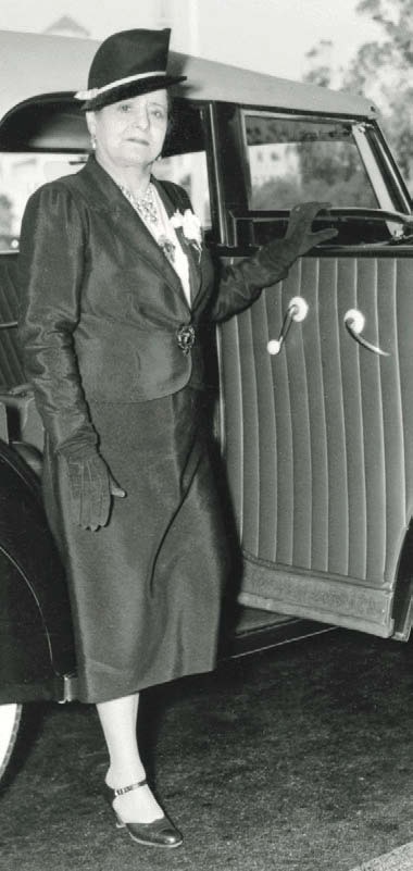 Иллюстрация к книге — Русский след Коко Шанель [i_030.jpg]