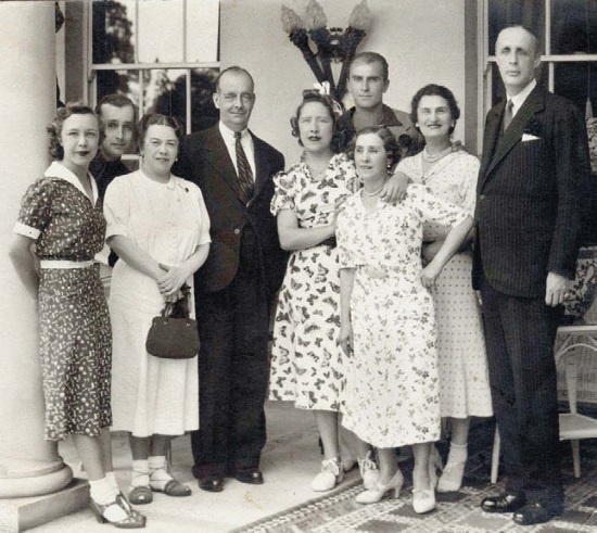 Иллюстрация к книге — Русский след Коко Шанель [i_034.jpg]