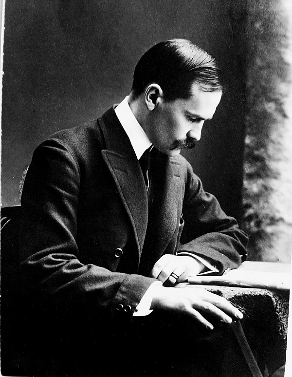 Иллюстрация к книге — Романовы. Запретная любовь в мемуарах фрейлин [i_006.jpg]