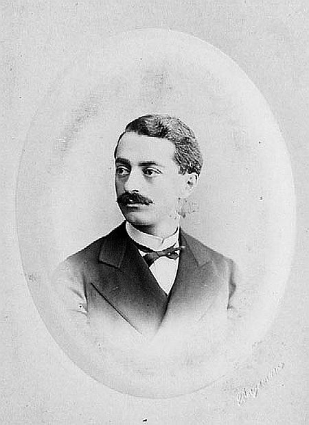 Иллюстрация к книге — Романовы. Запретная любовь в мемуарах фрейлин [i_013.jpg]