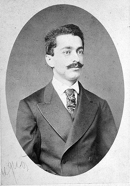 Иллюстрация к книге — Романовы. Запретная любовь в мемуарах фрейлин [i_016.jpg]