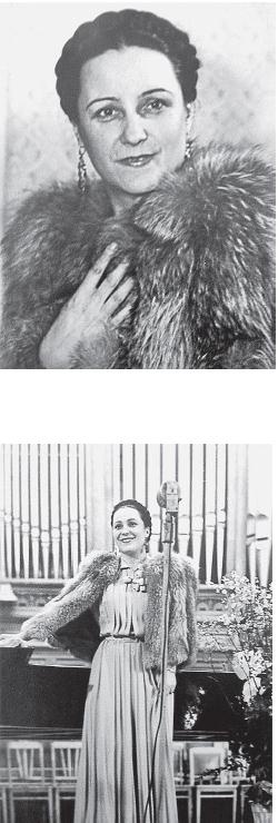 Иллюстрация к книге — Мемуары матери Сталина. 13 женщин Джугашвили [img2CFC.jpg]