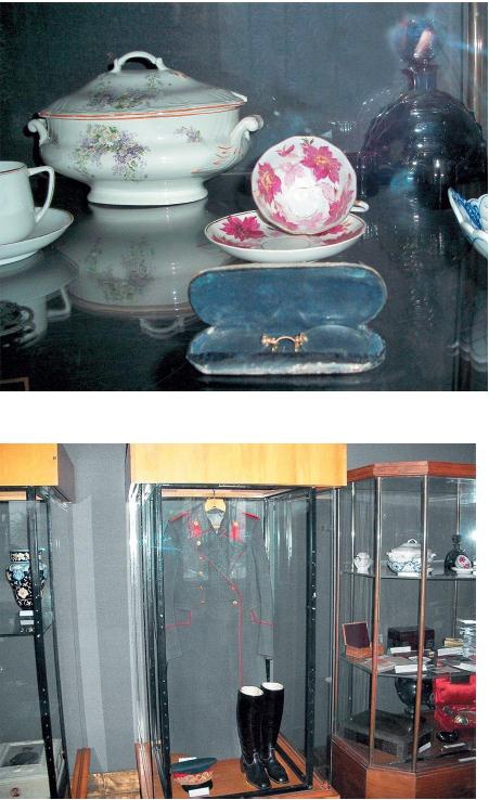 Иллюстрация к книге — Мемуары матери Сталина. 13 женщин Джугашвили [imgB7EC.jpg]