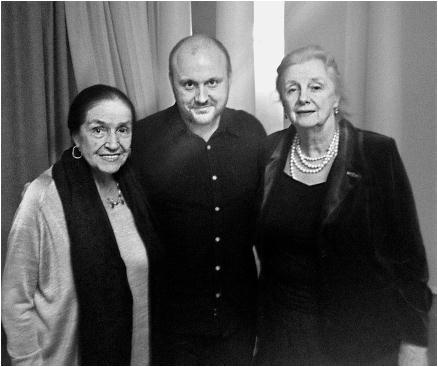 Иллюстрация к книге — Мемуары матери Сталина. 13 женщин Джугашвили [imgD471.jpg]