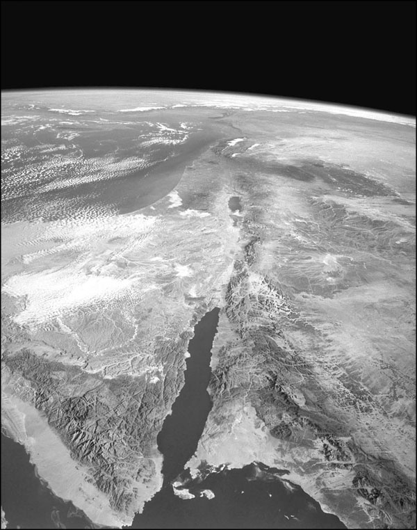 Иллюстрация к книге — Орел и решка. Вокруг света за пару дней [i_041.jpg]