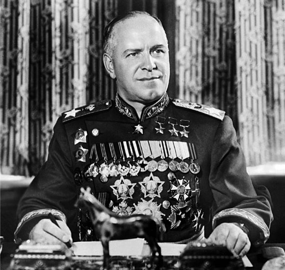 Иллюстрация к книге — Автомат Калашникова. Символ России [kalash_02.jpg]