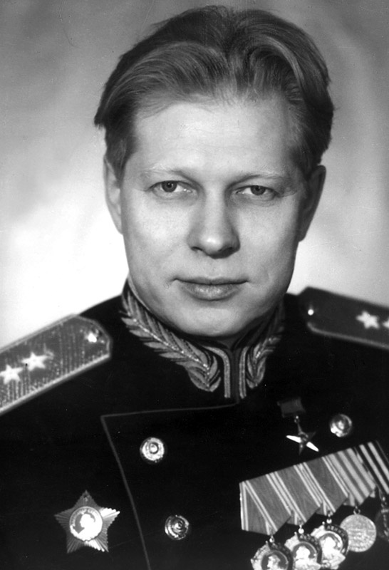 Иллюстрация к книге — Автомат Калашникова. Символ России [kalash_31.jpg]