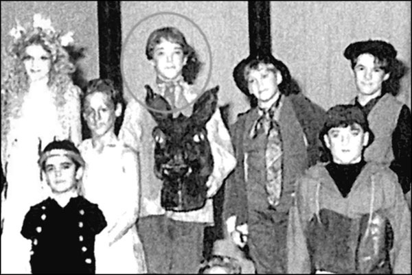 Иллюстрация к книге — Шерлок. На шаг впереди зрителей [_077.jpg]