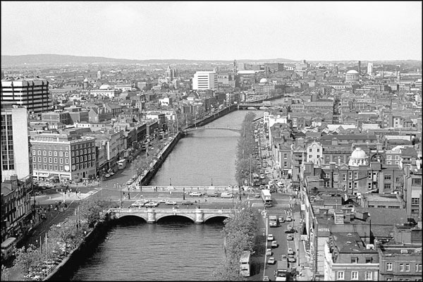 Иллюстрация к книге — Шерлок. На шаг впереди зрителей [_133.jpg]