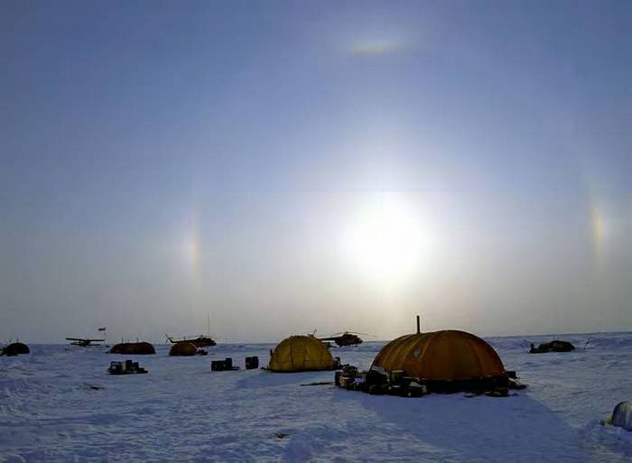 Иллюстрация к книге — 8 полюсов Фредерика Паулсена. Путешествие в мир холода [i_041.jpg]