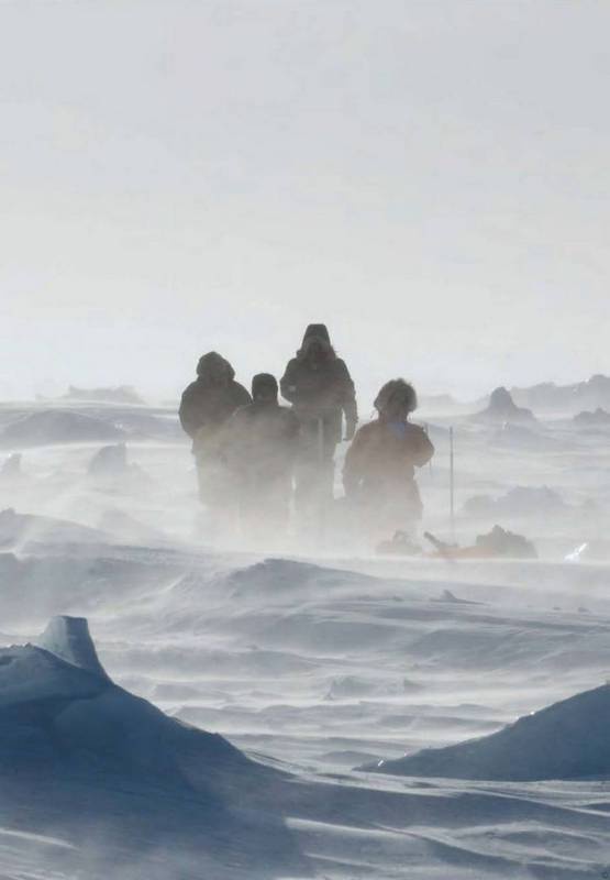 Иллюстрация к книге — 8 полюсов Фредерика Паулсена. Путешествие в мир холода [i_082.jpg]