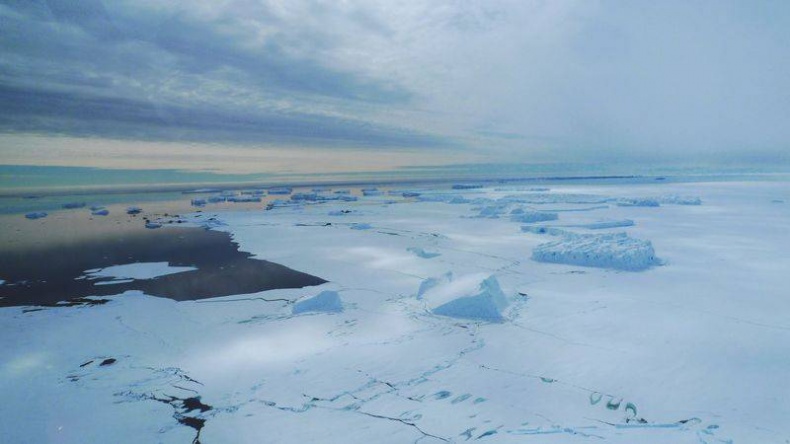 Иллюстрация к книге — 8 полюсов Фредерика Паулсена. Путешествие в мир холода [i_134.jpg]