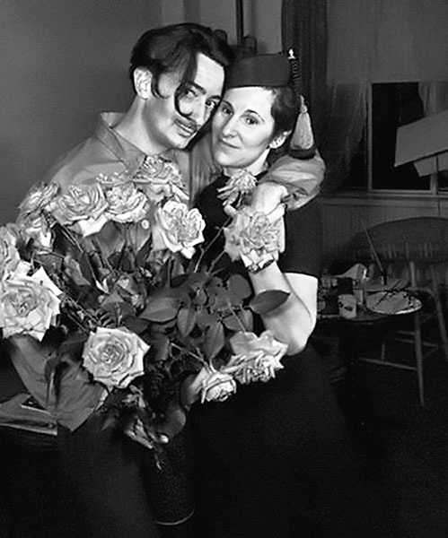 Иллюстрация к книге — Гала и Сальвадор Дали. Любовь на холсте Времени [i_028.jpg]