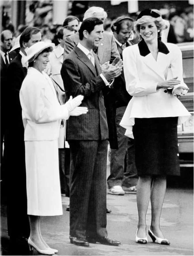 Иллюстрация к книге — Леди Диана. Принцесса людских сердец [i_068.jpg]